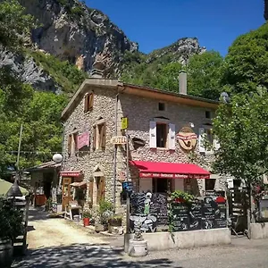 Hotel Le Moulin De La Pipe - Logis Restaurant ***